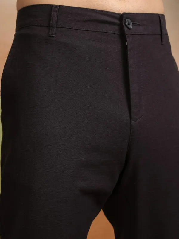 Highlader Men Black Slim Fit Solid Chinos