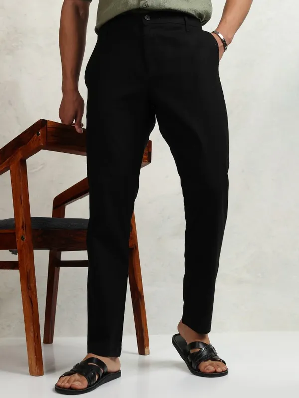 Highlander Men Black Regular Fit  Solid Formal Trousers