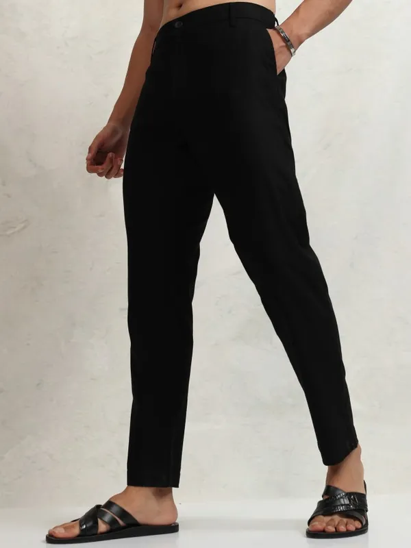 Highlander Men Black Regular Fit  Solid Formal Trousers
