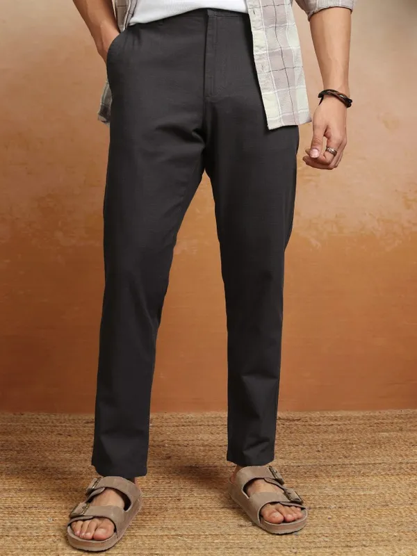Highlader Men Blue Slim Fit Solid Chinos