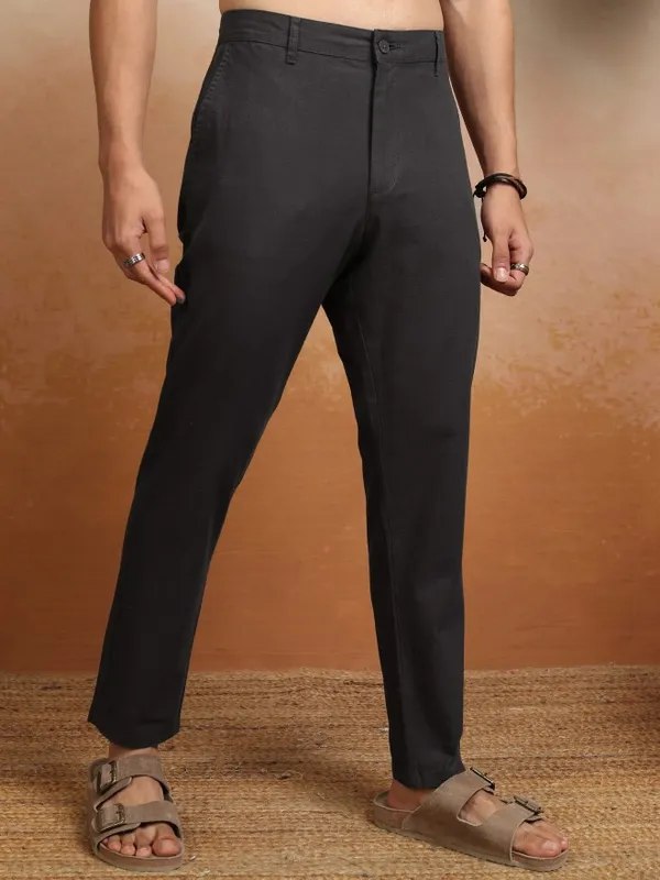 Highlader Men Blue Slim Fit Solid Chinos