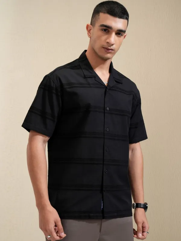 Highlander Men Black Striped Relaxed Fit Casual Shirt