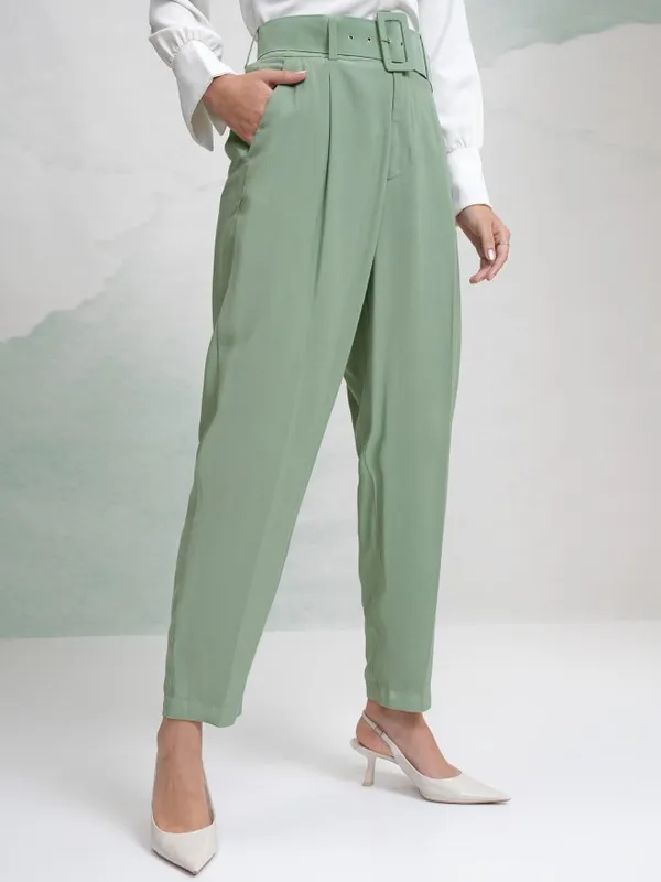 Tokyo Talkies Women Green Solid Straight Fit Casual Trouser