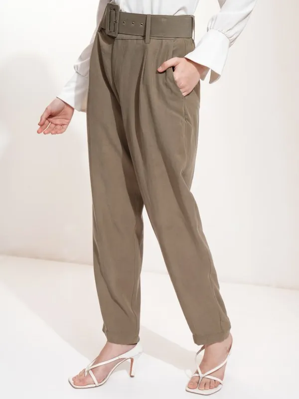 Women Regular Fit Casual Trousers
