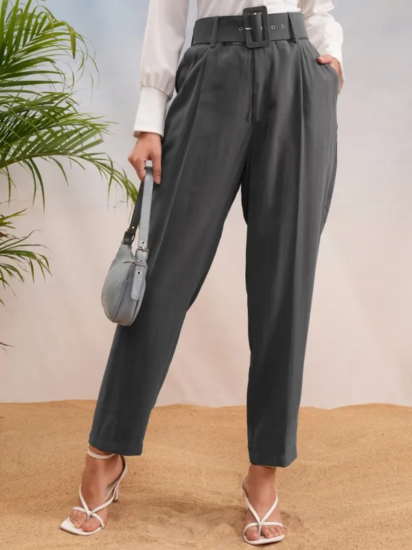 Tokyo Talkies Women Charcoal Solid Straight Fit Casual Trouser
