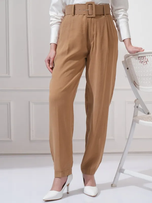 Tokyo Talkies Women Taupe Solid Straight Fit Casual Trouser