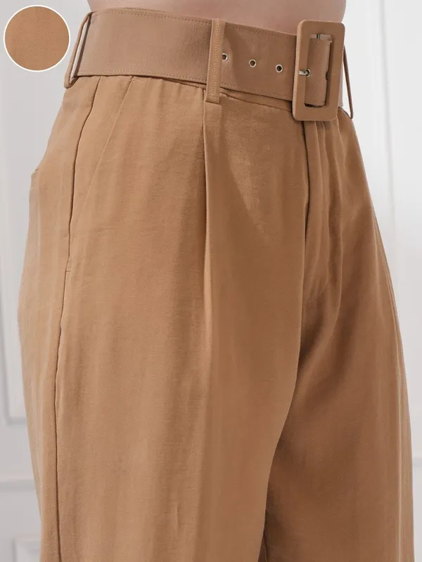 Tokyo Talkies Women Taupe Solid Straight Fit Casual Trouser