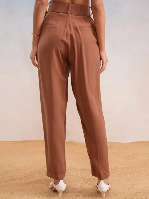 Tokyo Talkies Women Rose Solid Straight Fit Casual Trouser