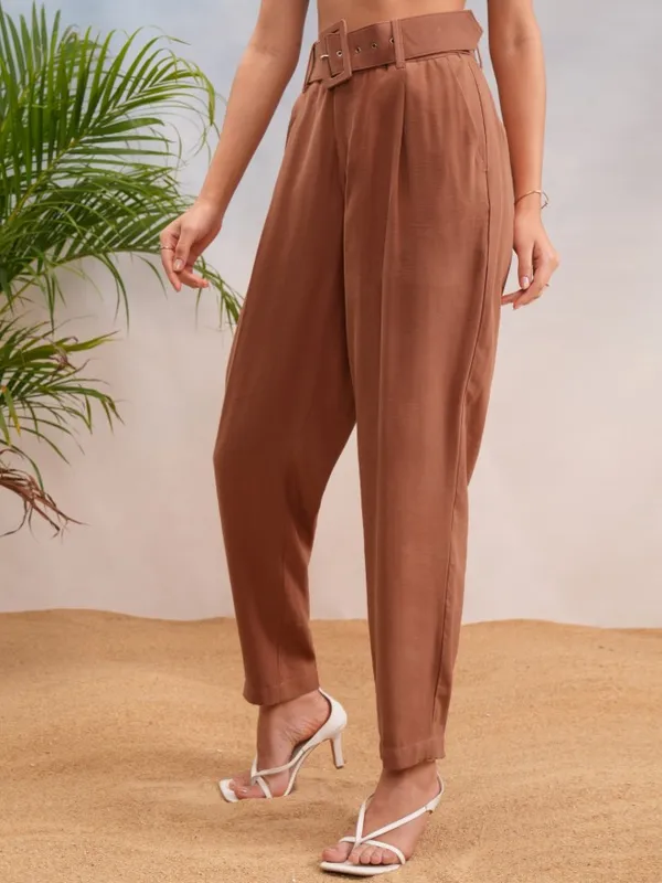 Tokyo Talkies Women Rose Solid Straight Fit Casual Trouser
