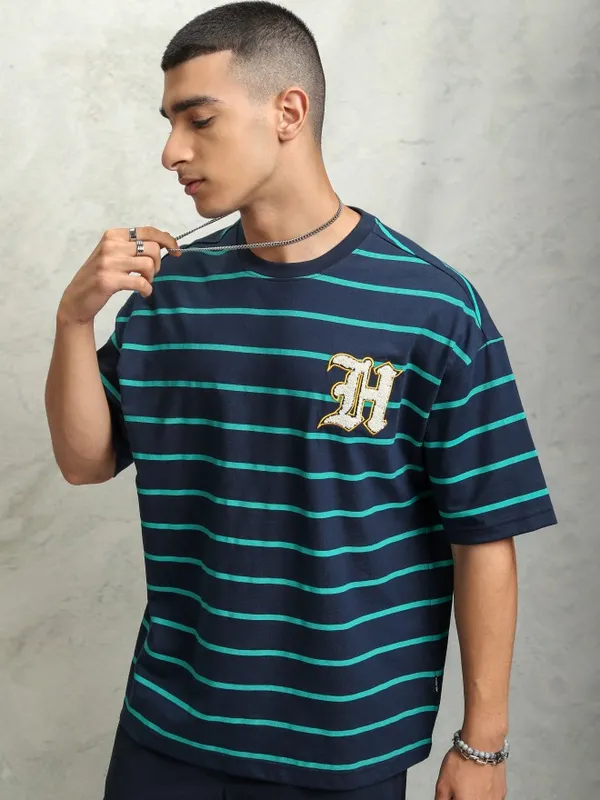Highlader Men Navy Blue Striped Round Neck Oversized Fit T-Shirt