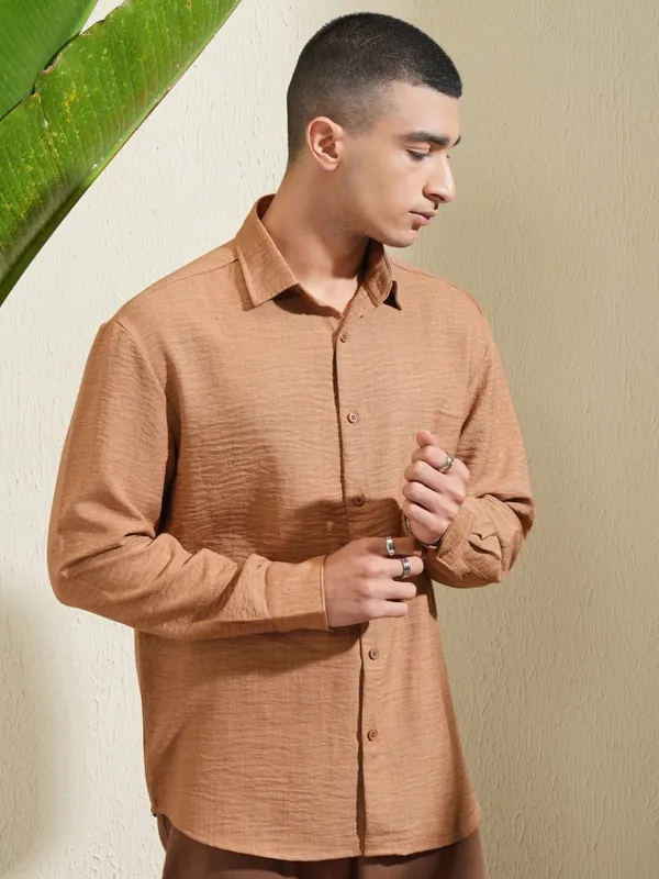 Highlander Men Brown Self Design Relaxed Fit Casual Shirt