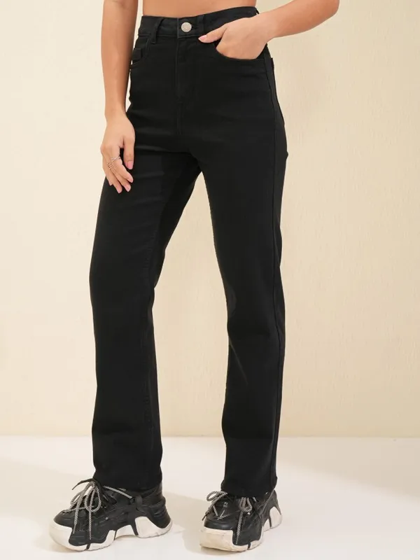 Women Straight Fit Jeans