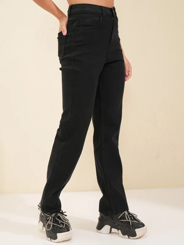 Women Straight Fit Jeans