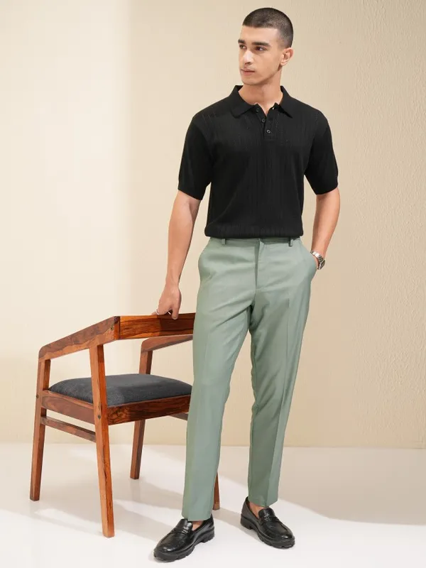 Highlander Men Olive Slim Fit Solid Formal Trouser