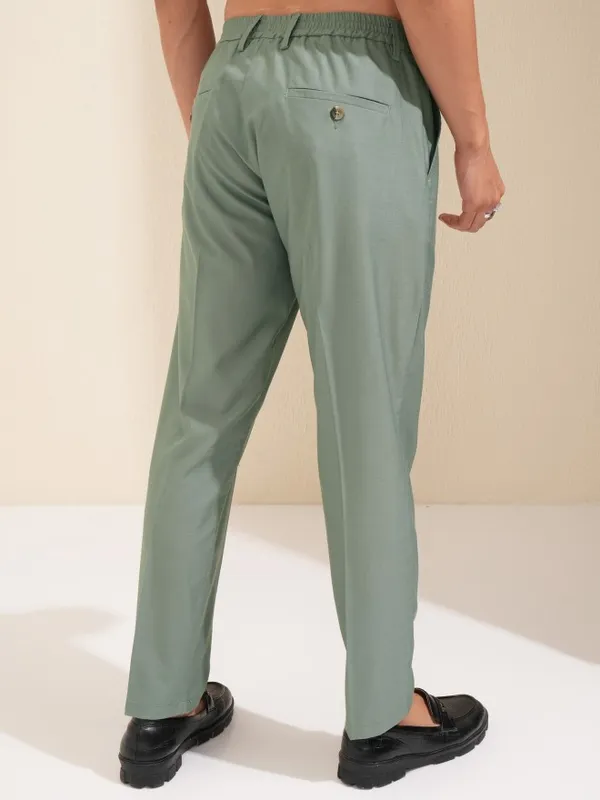 Highlander Men Olive Slim Fit Solid Formal Trouser