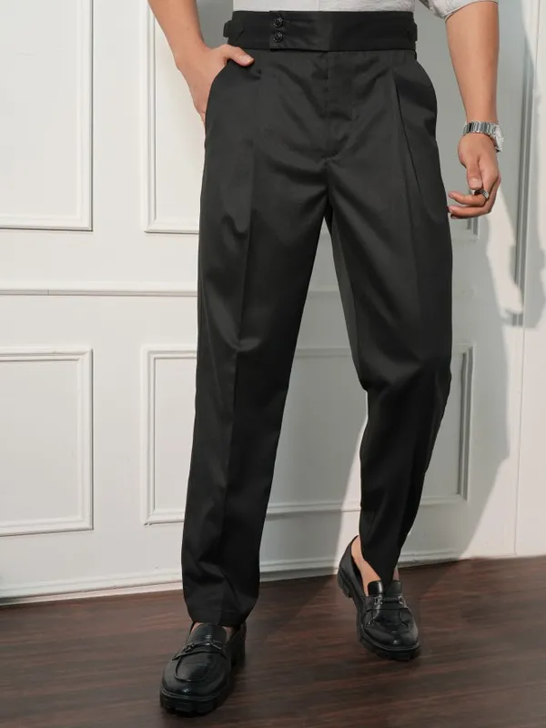 Highlander Men Black Tapered Fit  Solid Formal Trousers