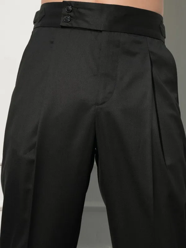 Highlander Men Black Tapered Fit  Solid Formal Trousers