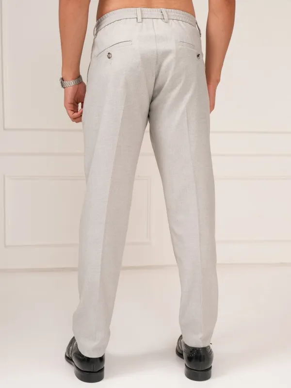 Highlander Men Grey Slim Fit Solid Formal Trouser