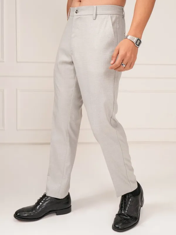 Highlander Men Grey Slim Fit Solid Formal Trouser