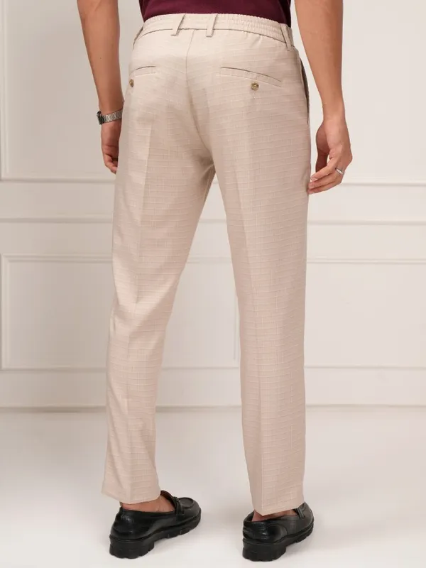 Highlander Men Beige Slim Fit Checked Formal Trouser