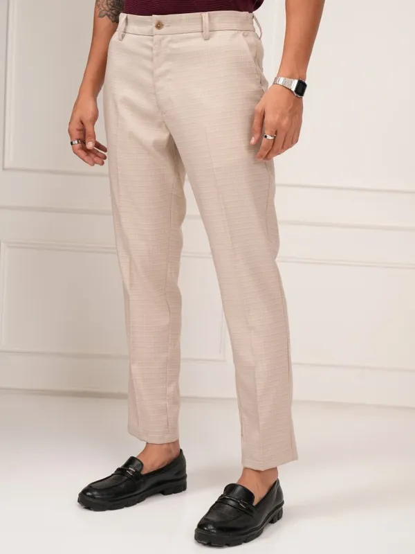 Highlander Men Beige Slim Fit Checked Formal Trouser