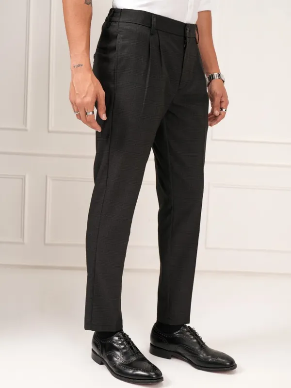 Highlander Men Black Slim Fit Solid Formal Trouser