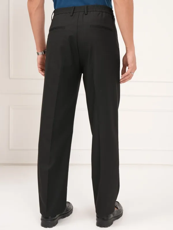 Highlander Men Black Slim Fit Solid Formal Trouser