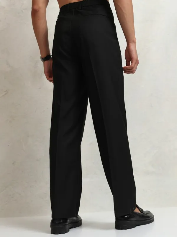 Highlander Men Black Regular Fit  Solid Formal Trousers