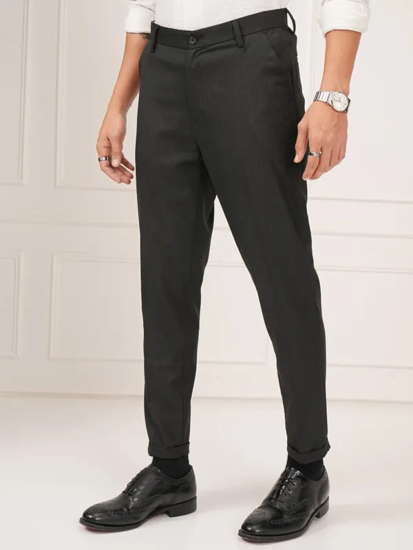 Highlander Men Black Slim Fit Solid Formal Trouser