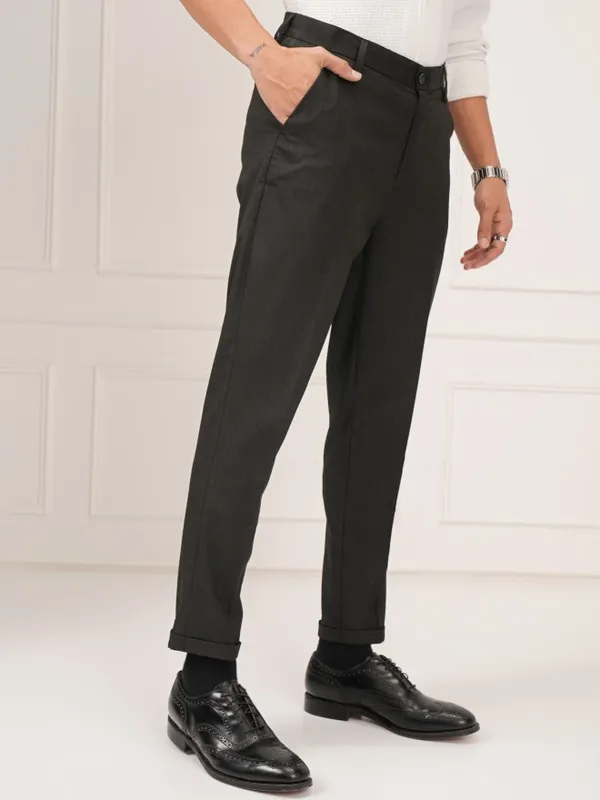 Highlander Men Black Slim Fit Solid Formal Trouser