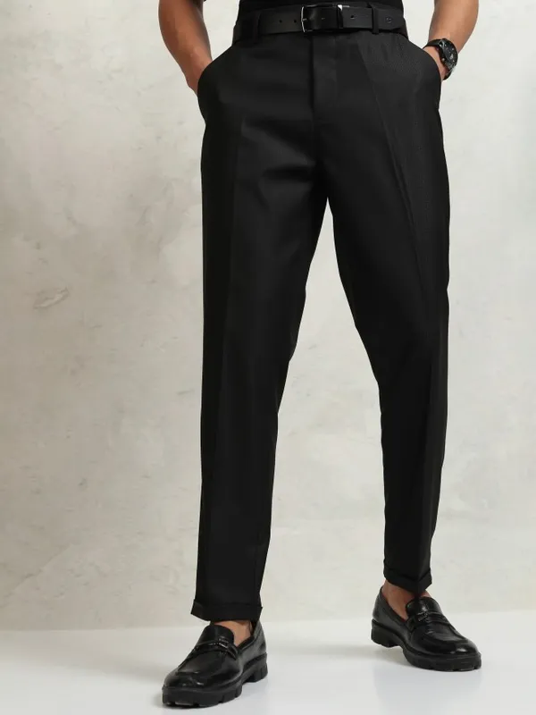 Highlander Men Black Regular Fit  Checked Formal Trousers