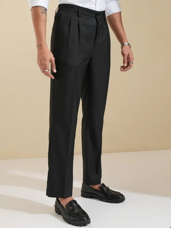Locomotive Men Black Regular Fit Solid Formal Trousers