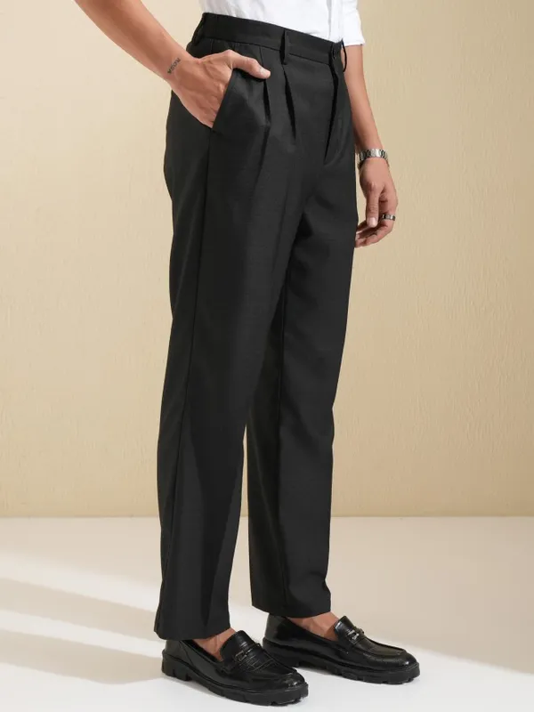 Locomotive Men Black Regular Fit Solid Formal Trousers