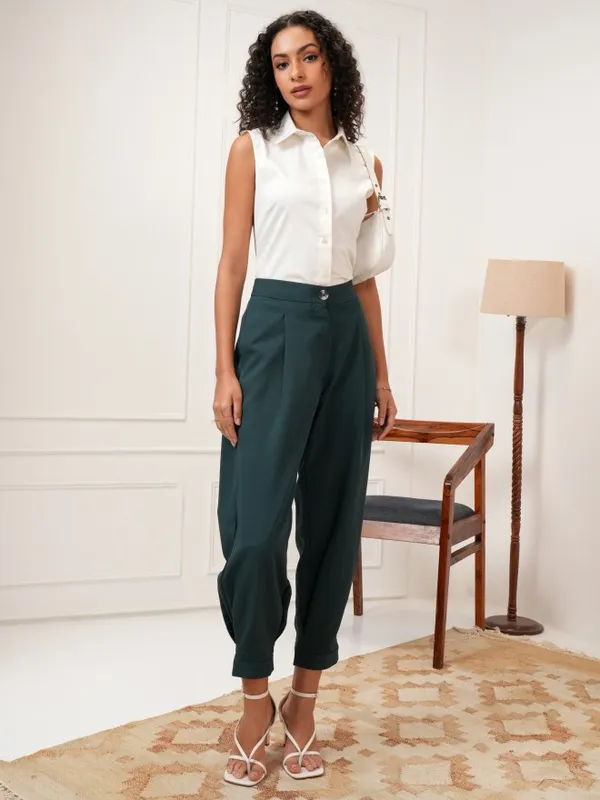 Tokyo Talkies Women Teal Solid Regular Fit Joggers