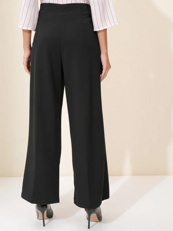Tokyo Talkies Women Black Regular Solid Regular Trouser