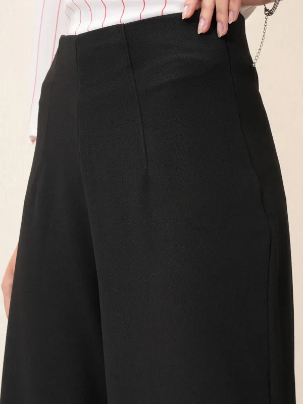 Tokyo Talkies Women Black Regular Solid Regular Trouser