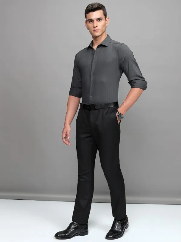 Highlander Men Grey Striped Slim Fit Casual Shirt