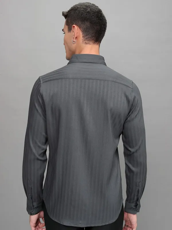 Highlander Men Grey Striped Slim Fit Casual Shirt