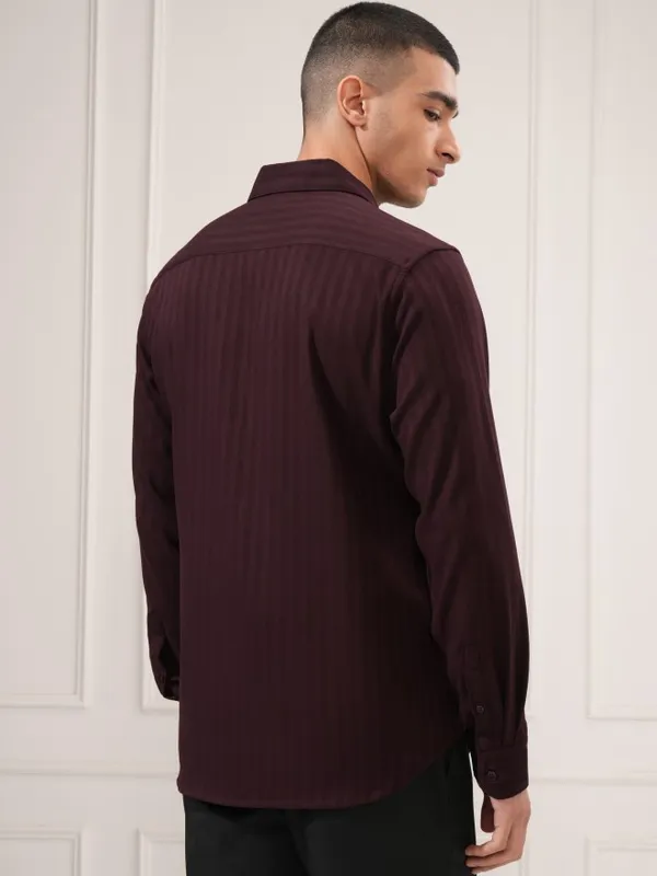 Highlander Men Maroon Striped Slim Fit Casual Shirt