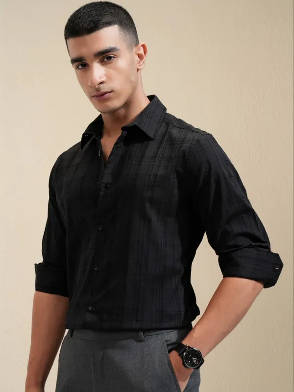 Highlander Men Black Checked Slim Fit Casual Shirt