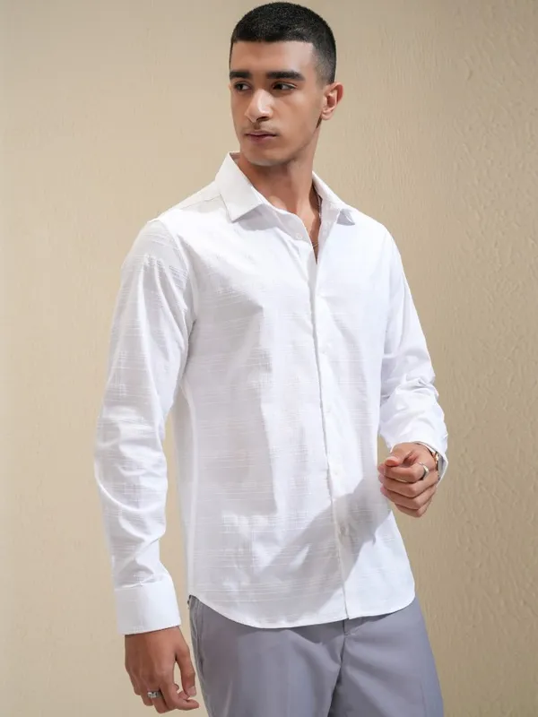 Highlander Men White Checked Slim Fit Casual Shirt
