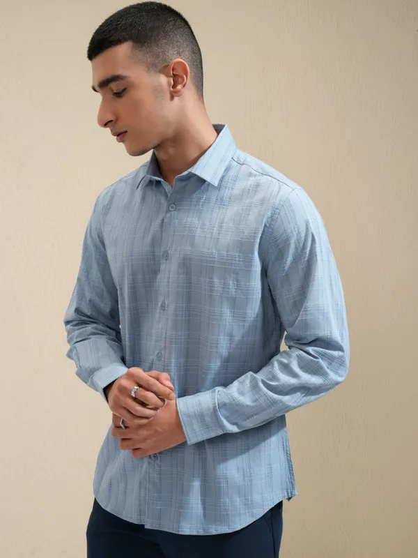 Highlander Men Blue Checked Slim Fit Casual Shirt