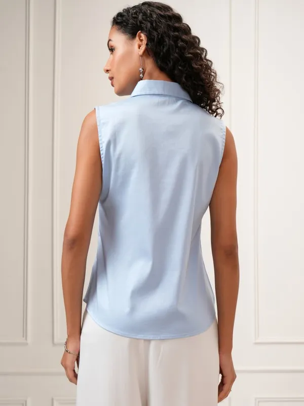 Tokyo Talkies Women Blue Solid Regular Fit Casual Shirt