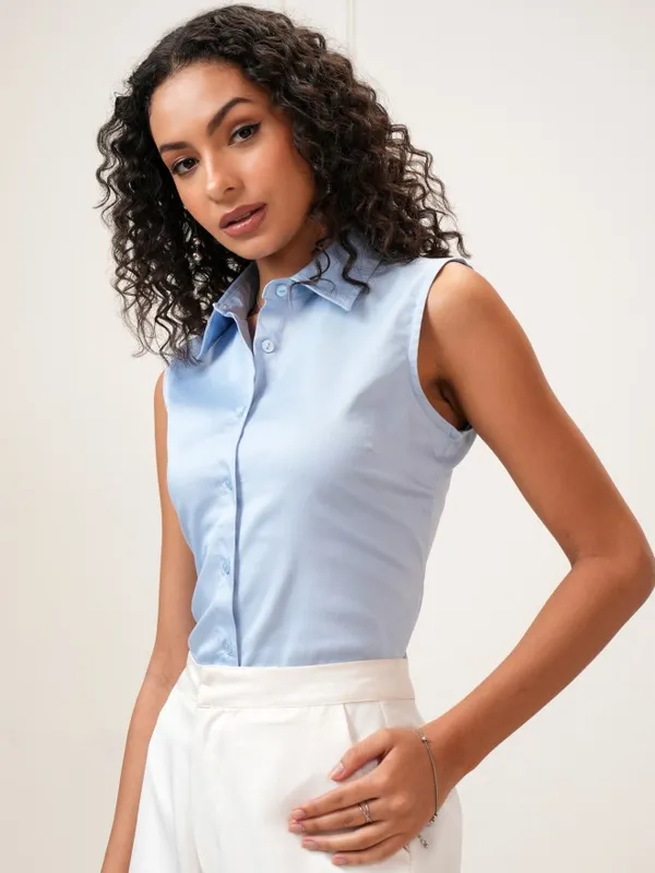 Tokyo Talkies Women Blue Solid Regular Fit Casual Shirt