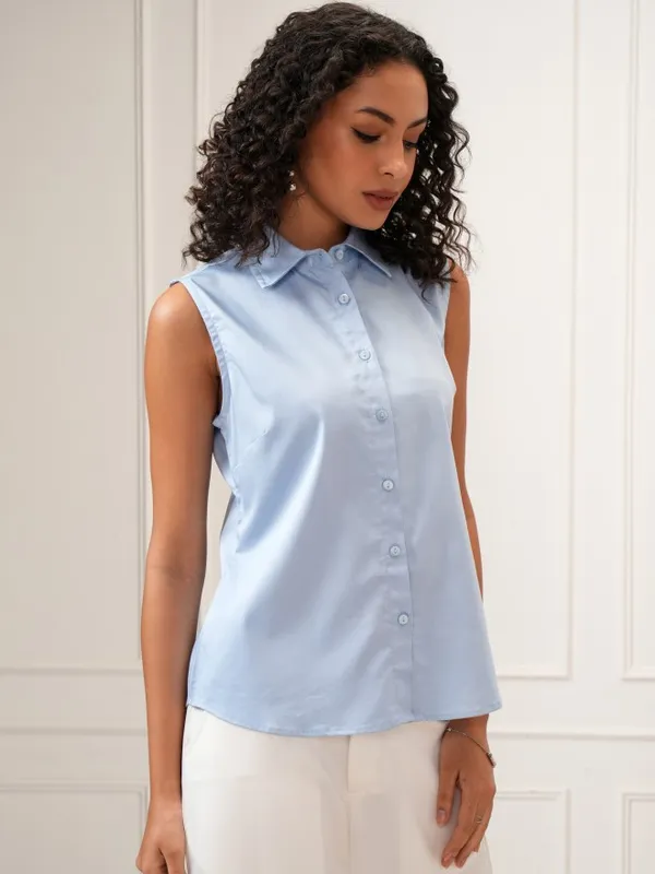 Tokyo Talkies Women Blue Solid Regular Fit Casual Shirt