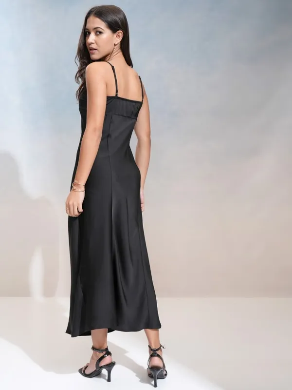 Tokyo Talkies Women Black Solid Maxi Dress