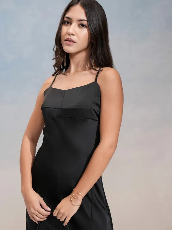 Tokyo Talkies Women Black Solid Maxi Dress