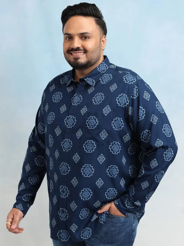Xtra Ordinary By Highlander Men Navy Blue Printed Regular Fit Casual Shirt