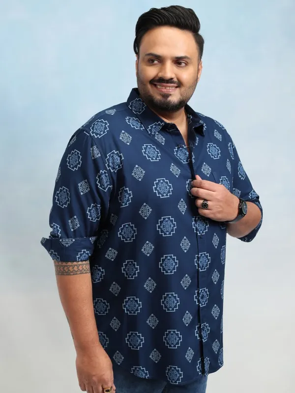 Xtra Ordinary By Highlander Men Navy Blue Printed Regular Fit Casual Shirt