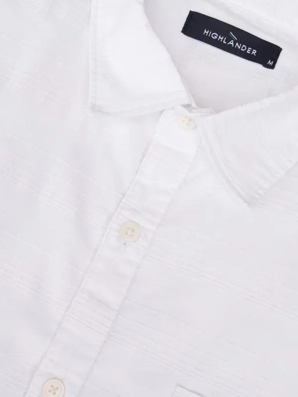 Highlander Men White Checked Regular Fit Casual Shirt